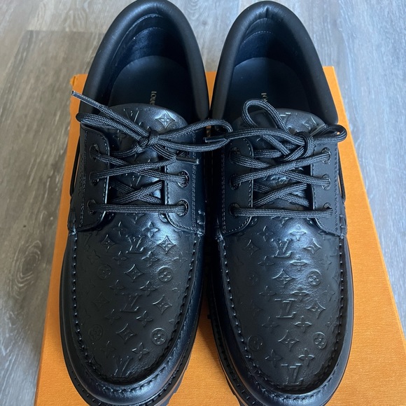 Louis Vuitton boat shoe - Picture 2 of 7